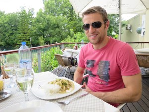 Rich about to enjoy lunch in Franschhoek