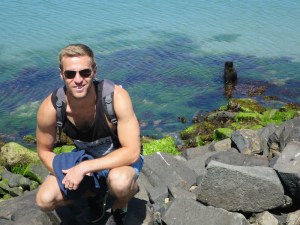 Rich posing with the inquisitive seal