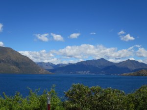 Beautiful views across Lake Wakatipu on the drive to Queenstown
