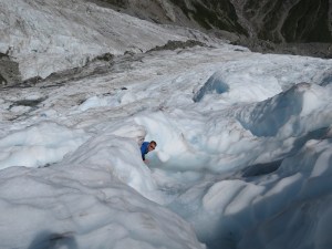 Rich squeezing through a tiny crevice!