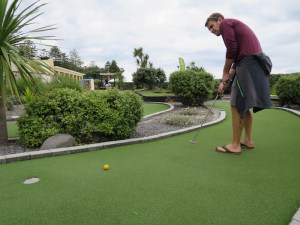 Rich playing crazy golf on Deco Drive
