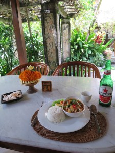 Rich's lunchtime snack in Ubud