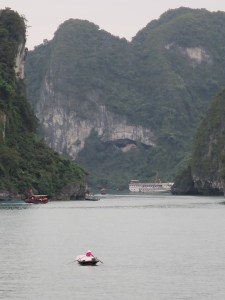 Small boats were rowed by local people selling goods to people on the junk boats