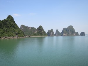 Glorious views of Halong Bay in the morning sun