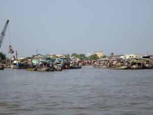 Lots of boats at the floating markets
